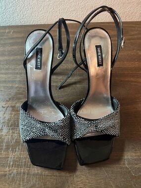 Nine West strappy stiletto sandals in black and Silver Square Toe Size 12